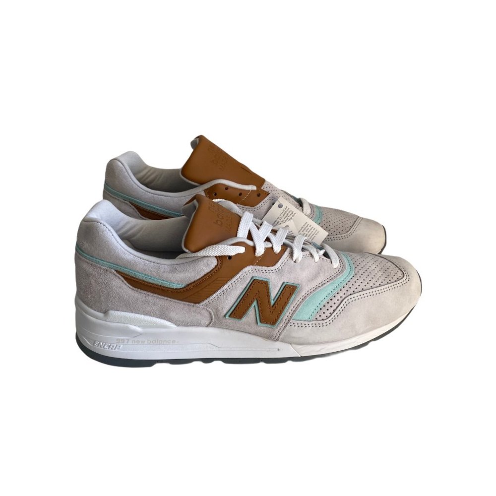 997 Made in USA 'Light Reef' M997BB1